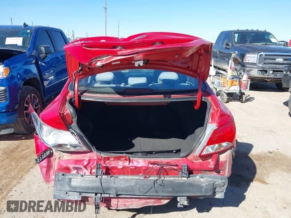 ✅ 2015 Hyundai Accent GLS • VIN: KMHCT4AE5FU898968 • Лот: 43459712. Опубликован ранее на IAAI с пробегом 132 350 миль. Бесплатный доступ к архиву аукционных продаж из США и подробный отчёт об истории автомобиля на DreamBid. Изображение 6.