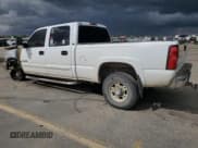 ✅ 2006 Chevrolet Silverado 2500HD LT3 • VIN: 1GCHK23UX6F191374 • Lot: 56893015. Wystawiony na Copart z przebiegiem Nie podano. Bezpłatny archiwum sprzedaży aukcyjnych z USA i szczegółowy raport historii pojazdu na DreamBid. Zdjęcie 2.