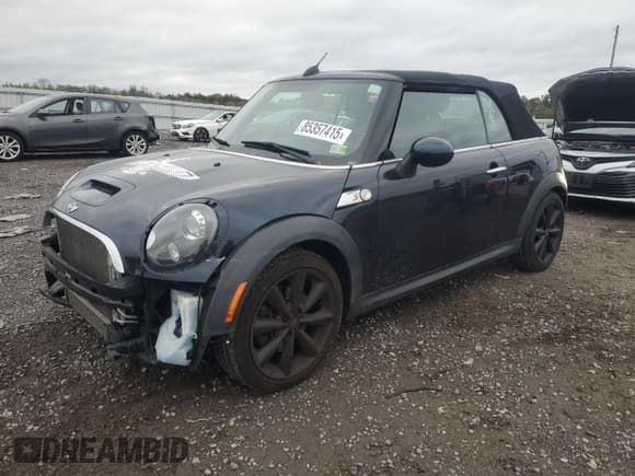 ✅ 2012 MINI Convertible S • VIN: WMWZP3C53CT250974 • Лот: 85357415. Опубликован ранее на Copart с пробегом 57 368 миль. Бесплатный доступ к архиву аукционных продаж из США и подробный отчёт об истории автомобиля на DreamBid. Изображение 1.