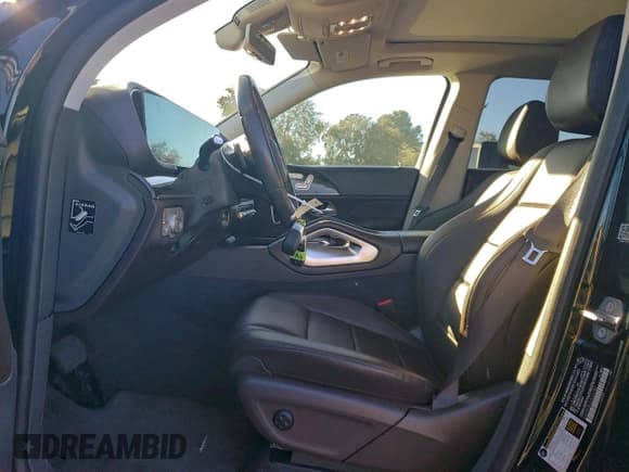 ✅ 2020 Mercedes-Benz GLE 350 • VIN: 4JGFB4JB1LA123182 • Lot: 93091225. Wystawiony na Copart z przebiegiem 24 568 mil. Bezpłatny archiwum sprzedaży aukcyjnych z USA i szczegółowy raport historii pojazdu na DreamBid. Zdjęcie 7.