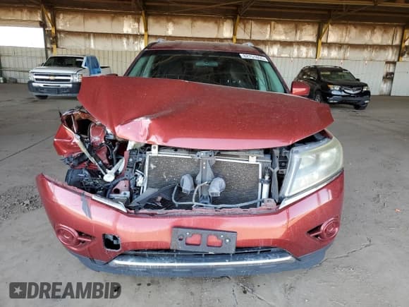 ✅ 2014 Nissan Pathfinder S • VIN: 5N1AR2MN8EC664706 • Lot: 82751855. Listed on Copart with 136,732 mi. Free auction sales archive from the USA and detailed vehicle history report at DreamBid. Image 5.