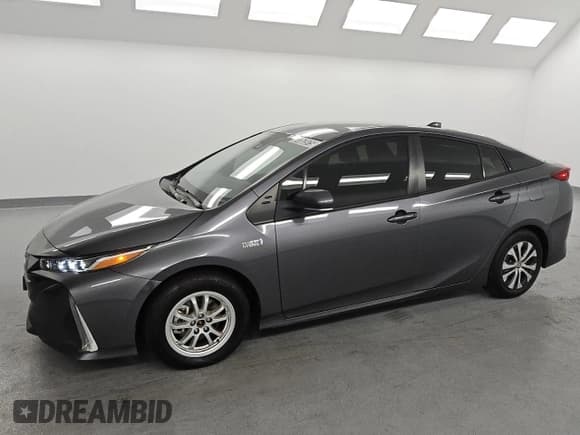 ✅ 2022 Toyota Prius LE • VIN: JTDKAMFPXN3218468 • Lot: 81363975. Listed on Copart with 36,428 mi. Free auction sales archive from the USA and detailed vehicle history report at DreamBid. Image 1.