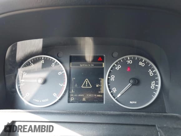 ✅ 2013 Land Rover LR4 HSE • VIN: SALAG2D44DA697884 • Lot: 42620594. Wystawiony na IAAI z przebiegiem 134 174 mil. Bezpłatny archiwum sprzedaży aukcyjnych z USA i szczegółowy raport historii pojazdu na DreamBid. Zdjęcie 7.