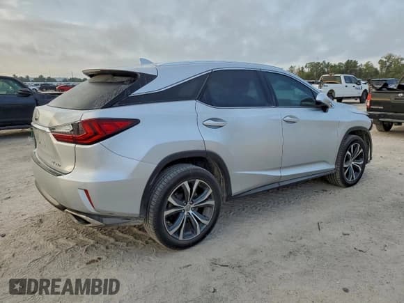✅ 2017 Lexus RX 350 • VIN: 2T2ZZMCA2HC087986 • Lot: 92116245. Wystawiony na Copart z przebiegiem 203 175 mil. Bezpłatny archiwum sprzedaży aukcyjnych z USA i szczegółowy raport historii pojazdu na DreamBid. Zdjęcie 3.
