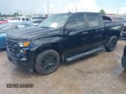 ✅ 2023 Chevrolet Silverado 1500 Custom • VIN: 3GCPABEK6PG212991 • Lot: 42938666. Wystawiony na IAAI z przebiegiem 68 960 mil. Bezpłatny archiwum sprzedaży aukcyjnych z USA i szczegółowy raport historii pojazdu na DreamBid. Zdjęcie 2.