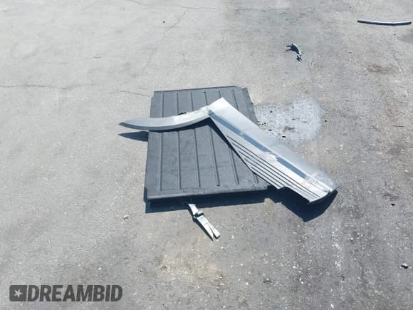 ✅ 2025 Hyundai Ioniq 5 SE • VIN: 7YAKM4DAXSY002486 • Лот: 42606936. Опубликован ранее на IAAI с пробегом 2 658 миль. Бесплатный доступ к архиву аукционных продаж из США и подробный отчёт об истории автомобиля на DreamBid. Изображение 12.