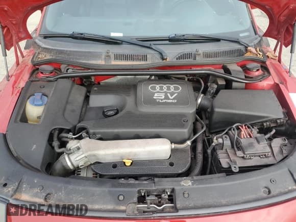 ✅ 2001 Audi TT • VIN: TRUTC28N011002168 • Лот: 50413085. Опубликован ранее на Copart с пробегом 91 334 миль. Бесплатный доступ к архиву аукционных продаж из США и подробный отчёт об истории автомобиля на DreamBid. Изображение 11.