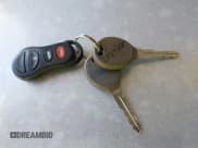 ✅ 2003 Chrysler Concorde LXi • VIN: 2C3HD36M73H575655 • Лот: 42563964. Опубликован ранее на IAAI с пробегом 285 132 миль. Бесплатный доступ к архиву аукционных продаж из США и подробный отчёт об истории автомобиля на DreamBid. Изображение 11.