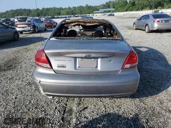 ✅ 2006 Ford Taurus SE • VIN: 1FAFP53U16A249241 • Lot: 62163945. Listed on Copart with Not provided. Free auction sales archive from the USA and detailed vehicle history report at DreamBid. Image 6.