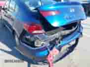 2019 Hyundai Elantra SEL z VIN 5NPD84LF7KH434634, wystawiony jako IAAI lot #43200937 z przebiegiem 76 488 mil mil oraz . Historia ofert i sprzedaży dostępna na DreamBid. Obrazek 6.