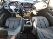 ✅ 2025 Chrysler Pacifica Select • VIN: 2C4RC1BG1SR523454 • Lot: 87038185. Listed on Copart with 23,023 mi. Free auction sales archive from the USA and detailed vehicle history report at DreamBid. Image 8.