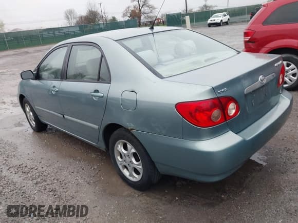 ✅ 2007 Toyota Corolla CE • VIN: 2T1BR32E07C713330 • Lot: 41956221. Listed on IAAI with 292,327 mi. Free auction sales archive from the USA and detailed vehicle history report at DreamBid. Image 3.