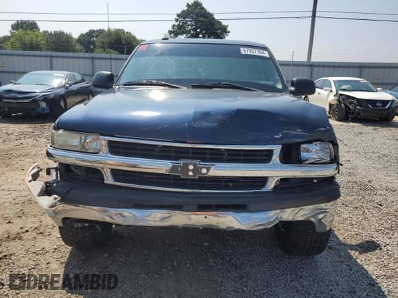 2003 Chevrolet Suburban LT с VIN 1GNEC16Z33J201633, выставлен на аукционе Copart как лот 67957764 с пробегом Не указан миль и Чистый • Clean title. История ставок и продаж доступна на DreamBid. Изображение 5.