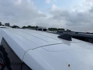 ✅ 2023 Chevrolet Equinox LT • VIN: 3GNAXJEG8PL112562 • Lot: 42501015. Wystawiony na IAAI z przebiegiem 32 427 mil. Bezpłatny archiwum sprzedaży aukcyjnych z USA i szczegółowy raport historii pojazdu na DreamBid. Zdjęcie 1.