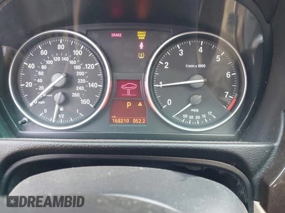 ✅ 2010 BMW 3 Series 328i • VIN: WBAPH7G59ANM50829 • Lot: 39018663. Listed on IAAI with 168,210 mi. Free auction sales archive from the USA and detailed vehicle history report at DreamBid. Image 7.