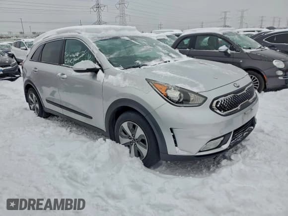 ✅ 2017 Kia Niro EX • VIN: KNDCC3LC7H5076731 • Лот: 94480125. Опубликован ранее на Copart с пробегом 143 621 миль. Бесплатный доступ к архиву аукционных продаж из США и подробный отчёт об истории автомобиля на DreamBid. Изображение 4.