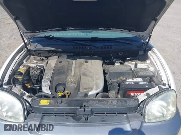 2005 Hyundai Santa Fe GLS z VIN KM8SC73E85U899914, wystawiony jako IAAI lot #42236493 z przebiegiem 237 502 mil mil oraz . Historia ofert i sprzedaży dostępna na DreamBid. Obrazek 10.