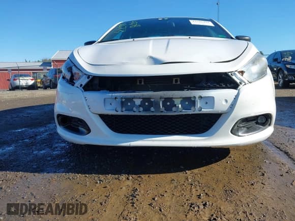 ✅ 2015 Dodge Dart SXT • VIN: 1C3CDFBB3FD267044 • Lot: 43789433. Wystawiony na IAAI z przebiegiem 201 739 mil. Bezpłatny archiwum sprzedaży aukcyjnych z USA i szczegółowy raport historii pojazdu na DreamBid. Zdjęcie 6.