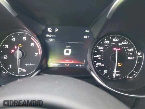 ✅ 2017 Alfa Romeo Giulia • VIN: ZARFAEBN3H7543199 • Lot: 43788491. Listed on IAAI with 153,938 mi. Free auction sales archive from the USA and detailed vehicle history report at DreamBid. Image 7.