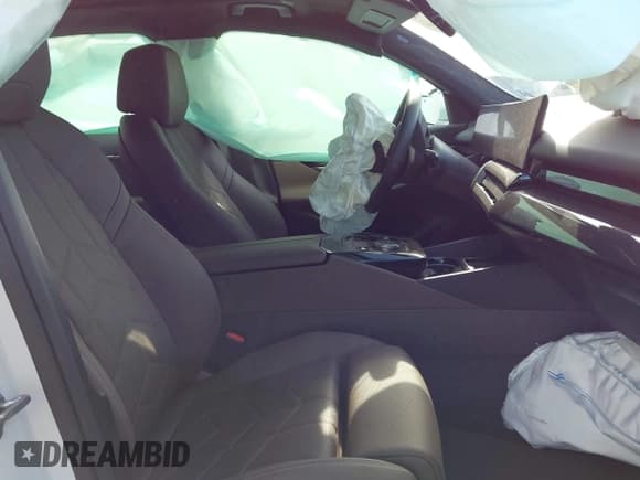 ✅ 2024 BMW i5 eDrive40 • VIN: WBY33FK07RCR27379 • Lot: 42882394. Wystawiony na IAAI z przebiegiem Nie podano. Bezpłatny archiwum sprzedaży aukcyjnych z USA i szczegółowy raport historii pojazdu na DreamBid. Zdjęcie 5.