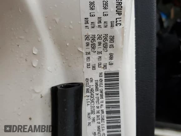 ✅ 2010 Jeep Commander Sport • VIN: 1J4RG4GK5AC131582 • Лот: 81515905. Опубликован ранее на Copart с пробегом 176 435 миль. Бесплатный доступ к архиву аукционных продаж из США и подробный отчёт об истории автомобиля на DreamBid. Изображение 13.