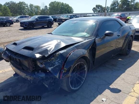 2020 Dodge Challenger SRT Hellcat Redeye Widebody z VIN 2C3CDZL98LH128720, wystawiony jako IAAI lot #43182633 z przebiegiem 44 617 mil mil oraz . Historia ofert i sprzedaży dostępna na DreamBid. Obrazek 2.