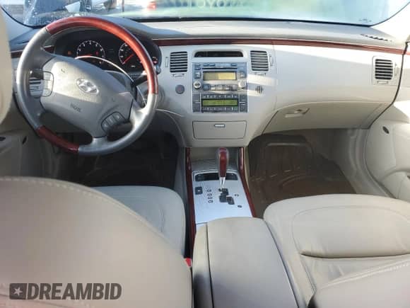 2007 Hyundai Azera SE with VIN KMHFC46F07A212403, listed as a Copart auction lot 43539535 with 74,847 mi miles and Salvage title. Bid and sale history available at DreamBid. Image 8.