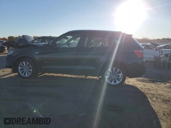 ✅ 2016 BMW X3 xDrive28i • VIN: 5UXWX9C59G0D77648 • Lot: 90714795. Wystawiony na Copart z przebiegiem 81 602 mil. Bezpłatny archiwum sprzedaży aukcyjnych z USA i szczegółowy raport historii pojazdu na DreamBid. Zdjęcie 2.