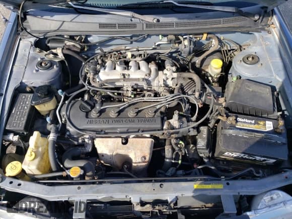 ✅ 1998 Nissan Sentra XE • VIN: 1N4AB41D3WC721840 • Lot: 71796234. Wystawiony na Copart z przebiegiem 245 670 mil. Bezpłatny archiwum sprzedaży aukcyjnych z USA i szczegółowy raport historii pojazdu na DreamBid. Zdjęcie 11.