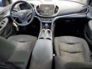 ✅ 2017 Chevrolet Volt LT • VIN: 1G1RC6S52HU147850 • Lot: 46933974. Wystawiony na Copart z przebiegiem 160 308 mil. Bezpłatny archiwum sprzedaży aukcyjnych z USA i szczegółowy raport historii pojazdu na DreamBid. Zdjęcie 8.