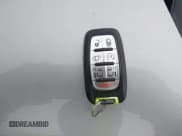 ✅ 2021 Chrysler Pacifica Touring • VIN: 2C4RC3FG0MR567261 • Lot: 43511079. Listed on IAAI with 18,350 mi. Free auction sales archive from the USA and detailed vehicle history report at DreamBid. Image 11.