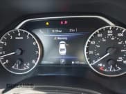 ✅ 2018 Nissan Maxima SV • VIN: 1N4AA6AP3JC368629 • Lot: 43047653. Wystawiony na IAAI z przebiegiem 73 867 mil. Bezpłatny archiwum sprzedaży aukcyjnych z USA i szczegółowy raport historii pojazdu na DreamBid. Zdjęcie 7.