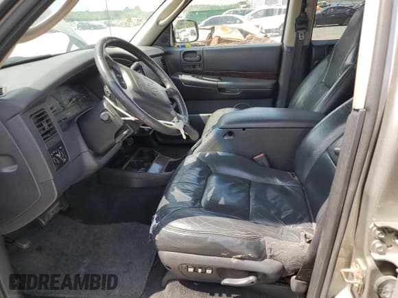 ✅ 2001 Dodge Durango • VIN: 1B4HS28Z31F553538 • Лот: 64030555. Опубликован ранее на Copart с пробегом 171 863 миль. Бесплатный доступ к архиву аукционных продаж из США и подробный отчёт об истории автомобиля на DreamBid. Изображение 7.