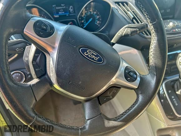 ✅ 2013 Ford Escape SEL • VIN: 1FMCU0HX8DUD49128 • Лот: 95983615. Опубликован ранее на Copart с пробегом 144 422 миль. Бесплатный доступ к архиву аукционных продаж из США и подробный отчёт об истории автомобиля на DreamBid. Изображение 13.