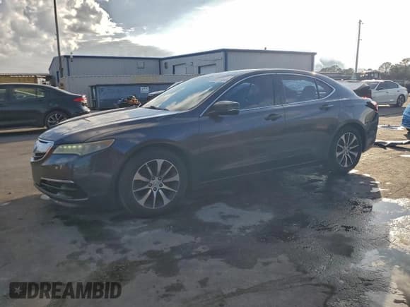 ✅ 2015 Acura TLX • VIN: 19UUB1F3XFA016990 • Lot: 93999395. Wystawiony na Copart z przebiegiem 126 088 mil. Bezpłatny archiwum sprzedaży aukcyjnych z USA i szczegółowy raport historii pojazdu na DreamBid. Zdjęcie 1.