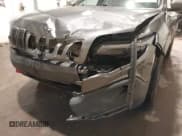 ✅ 2019 Jeep Cherokee Trailhawk Elite • VIN: 1C4PJMBX8KD298807 • Lot: 41107062. Listed on IAAI with 79,685 mi. Free auction sales archive from the USA and detailed vehicle history report at DreamBid. Image 6.