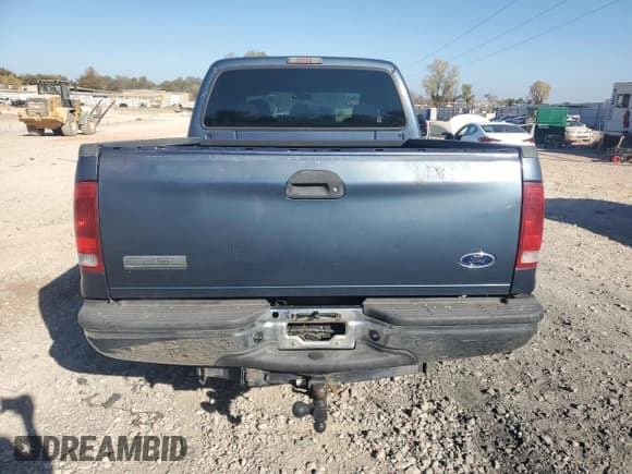 ✅ 2006 Ford F-250 XL • VIN: 1FTSW21526ED94707 • Lot: 91274585. Listed on Copart with 217,575 mi. Free auction sales archive from the USA and detailed vehicle history report at DreamBid. Image 6.