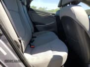 ✅ 2013 Hyundai Accent GLS • VIN: KMHCT4AE0DU558575 • Лот: 73760584. Опубликован ранее на Copart с пробегом 142 296 миль. Бесплатный доступ к архиву аукционных продаж из США и подробный отчёт об истории автомобиля на DreamBid. Изображение 10.