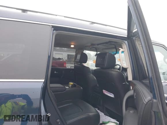 ✅ 2016 Infiniti QX80 • VIN: JN8AZ2NE4G9124034 • Lot: 41265820. Listed on IAAI with 101,091 mi. Free auction sales archive from the USA and detailed vehicle history report at DreamBid. Image 8.