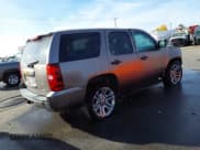 ✅ 2013 Chevrolet Tahoe Commercial • VIN: 1GNSK2E06DR345839 • Lot: 43654190. Wystawiony na IAAI z przebiegiem Nie podano. Bezpłatny archiwum sprzedaży aukcyjnych z USA i szczegółowy raport historii pojazdu na DreamBid. Zdjęcie 4.