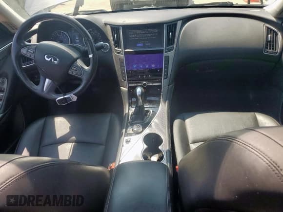 ✅ 2016 Infiniti Q50 Premium • VIN: JN1EV7AP8GM301746 • Лот: 71914175. Опубликован ранее на Copart с пробегом 116 633 миль. Бесплатный доступ к архиву аукционных продаж из США и подробный отчёт об истории автомобиля на DreamBid. Изображение 8.