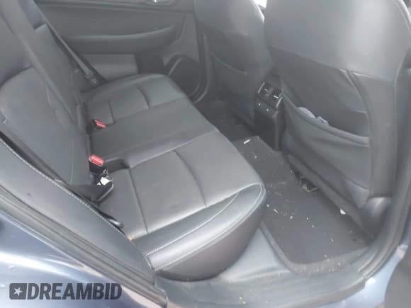 ✅ 2017 Subaru Outback Limited • VIN: 4S4BSEKC1H3310882 • Lot: 43534344. Listed on IAAI with 174,022 mi. Free auction sales archive from the USA and detailed vehicle history report at DreamBid. Image 8.