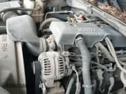 ✅ 2000 Chevrolet Suburban LS • VIN: 3GNFK16T8YG143773 • Лот: 41476329. Опубликован ранее на IAAI с пробегом 214 158 миль. Бесплатный доступ к архиву аукционных продаж из США и подробный отчёт об истории автомобиля на DreamBid. Изображение 12.