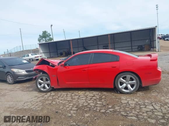 ✅ 2014 Dodge Charger RT • VIN: 2C3CDXCT8EH182294 • Lot: 41859603. Listed on IAAI with 136,132 mi. Free auction sales archive from the USA and detailed vehicle history report at DreamBid. Image 14.