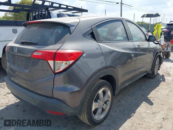 ✅ 2019 Honda HR-V LX • VIN: 3CZRU5H31KG708290 • Лот: 43420671. Опубликован ранее на IAAI с пробегом 75 961 миль. Бесплатный доступ к архиву аукционных продаж из США и подробный отчёт об истории автомобиля на DreamBid. Изображение 4.