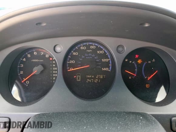 ✅ 2004 Acura MDX • VIN: 2HNYD18244H529224 • Lot: 84481295. Wystawiony na Copart z przebiegiem 247 121 mil. Bezpłatny archiwum sprzedaży aukcyjnych z USA i szczegółowy raport historii pojazdu na DreamBid. Zdjęcie 9.