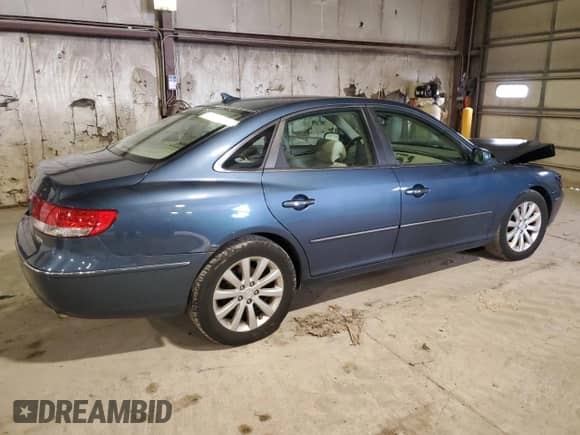 2009 Hyundai Azera GLS с VIN KMHFC46D89A349297, выставлен на аукционе Copart как лот 85777694 с пробегом 103 647 миль миль и Списание • Salvage title. История ставок и продаж доступна на DreamBid. Изображение 3.