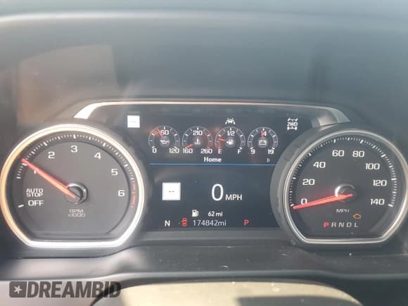 ✅ 2019 Chevrolet Silverado 1500 High Country • VIN: 1GCUYHEL7KZ196691 • Lot: 69539204. Wystawiony na Copart z przebiegiem 174 842 mil. Bezpłatny archiwum sprzedaży aukcyjnych z USA i szczegółowy raport historii pojazdu na DreamBid. Zdjęcie 9.