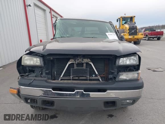 ✅ 2004 Chevrolet Silverado 1500 • VIN: 2GCEK19T041260637 • Lot: 41587738. Wystawiony na IAAI z przebiegiem 153 022 mil. Bezpłatny archiwum sprzedaży aukcyjnych z USA i szczegółowy raport historii pojazdu na DreamBid. Zdjęcie 12.