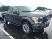 ✅ 2018 Ford F-150 XL • VIN: 1FTEX1EP1JFC12353 • Lot: 42968566. Wystawiony na IAAI z przebiegiem 123 175 mil. Bezpłatny archiwum sprzedaży aukcyjnych z USA i szczegółowy raport historii pojazdu na DreamBid. Zdjęcie 1.